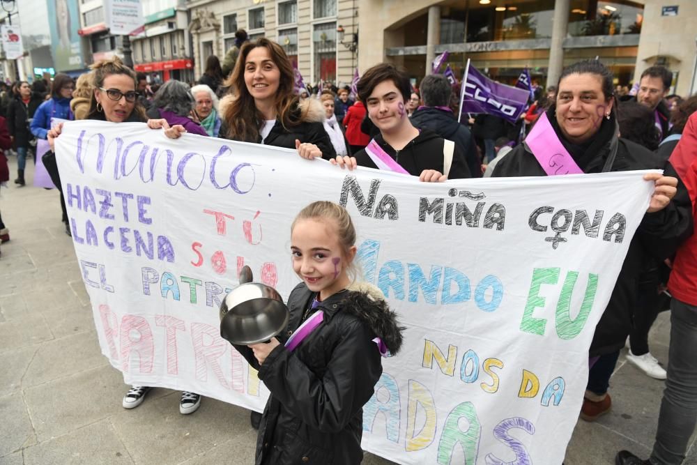 Unas 40.000 personas secundan la marcha feminista