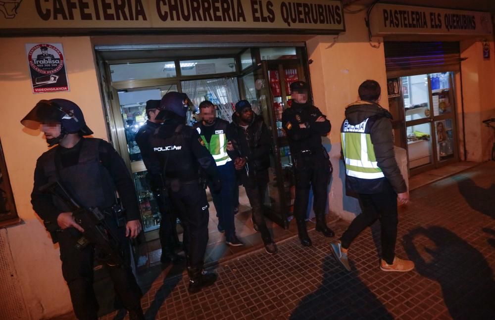 Große Drogenrazzia in Palmas Stadtviertel Son Gotleu