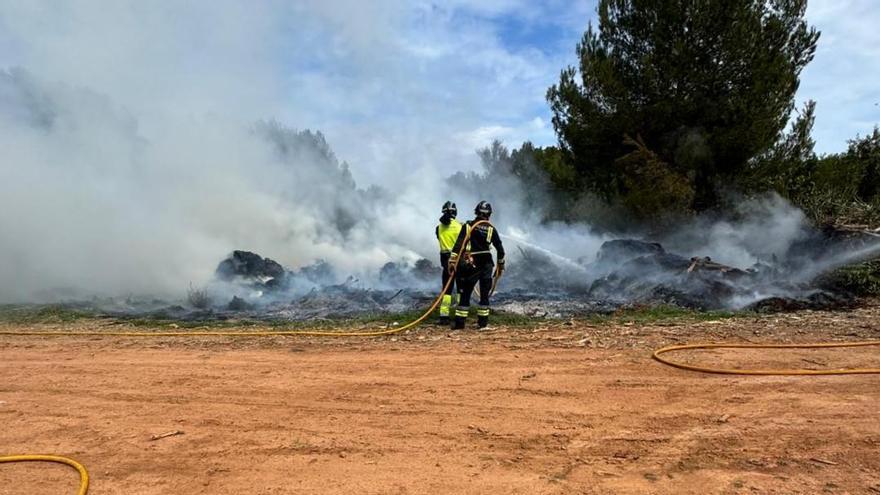 Quema descontrolada en el circuito de motocross de Santa Eulària