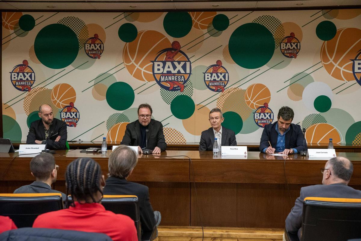 Imatges de la presentació de la refundació de la Fundació del Bàsquet Manresa