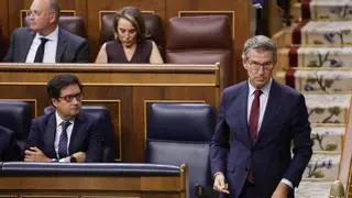 Feijóo arrebata a Vox la agenda migratoria y viaja a Grecia ante “el vacío” de Sánchez