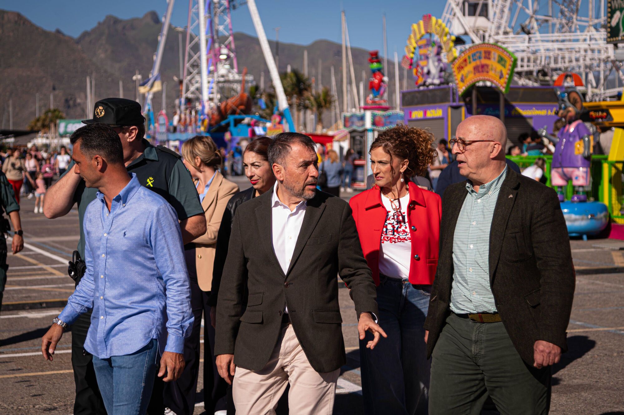 José Manuel Bermúdez visita la Feria de Atracciones por el Carnaval de Santa Cruz de Tenerife 2025