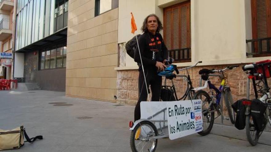 Llega la Vuelta en bici a España contra el maltrato animal