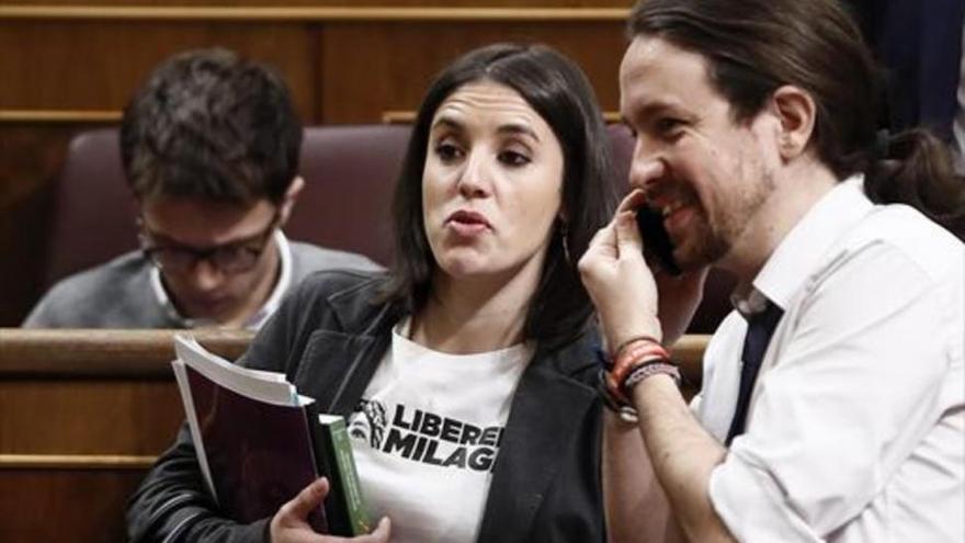 La Asociación de la Prensa denuncia el &quot;acoso&quot; de Podemos a periodistas