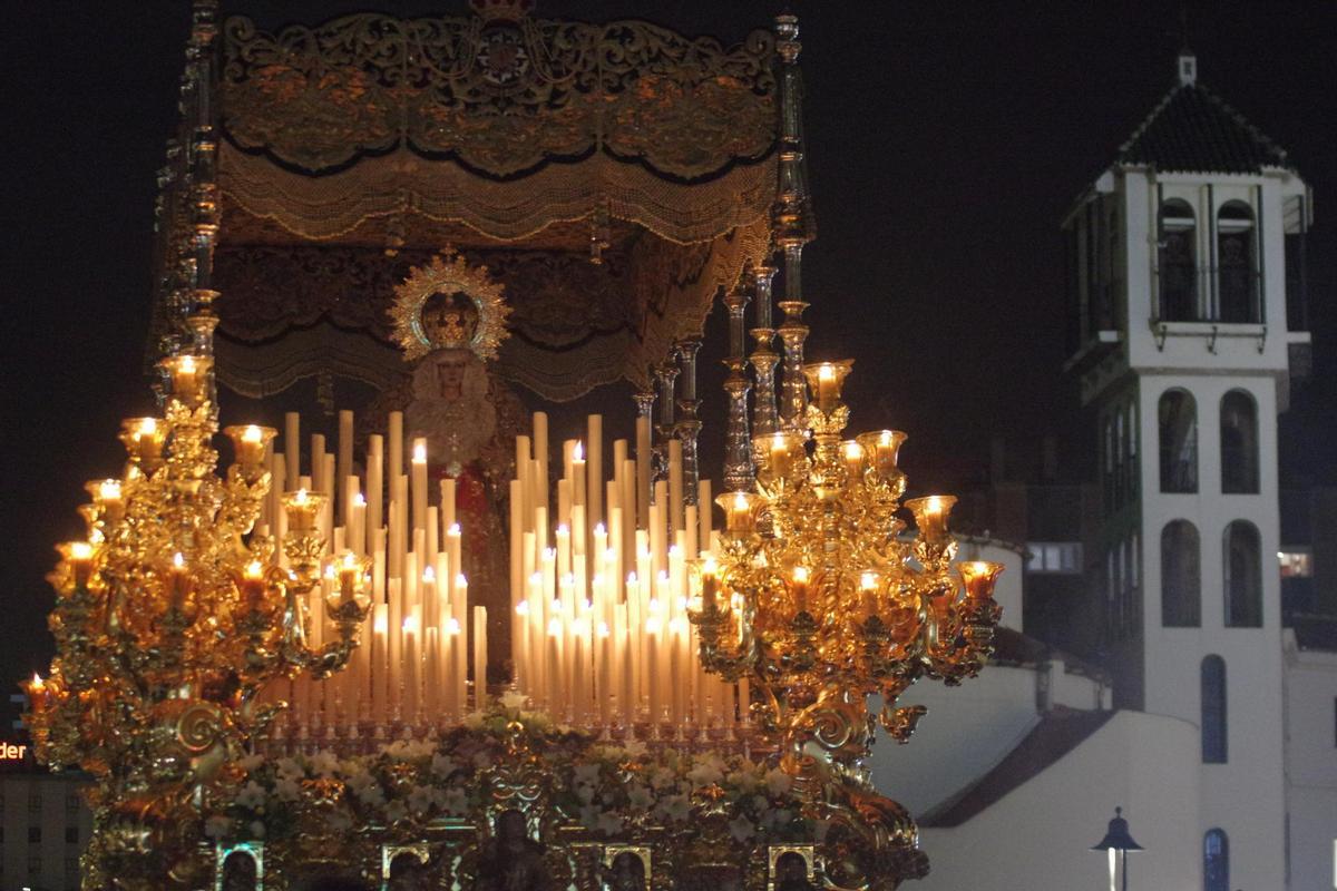Salida de la Esperanza en el Jueves Santo de 2024.
