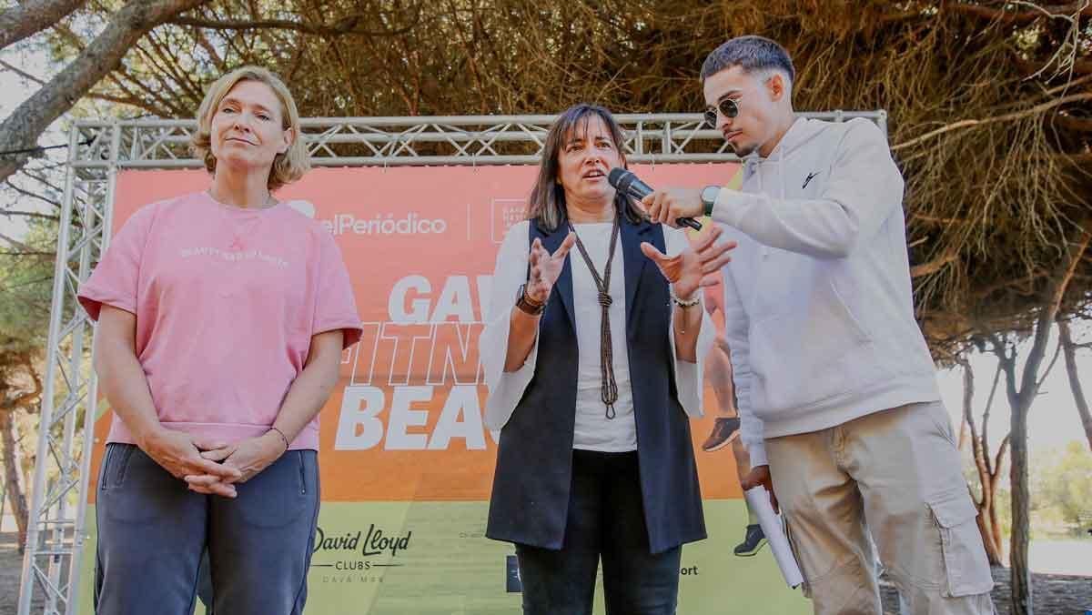 La alcaldesa de Gavà, Gemma Badia, durante su intervención en el evento deportivo.