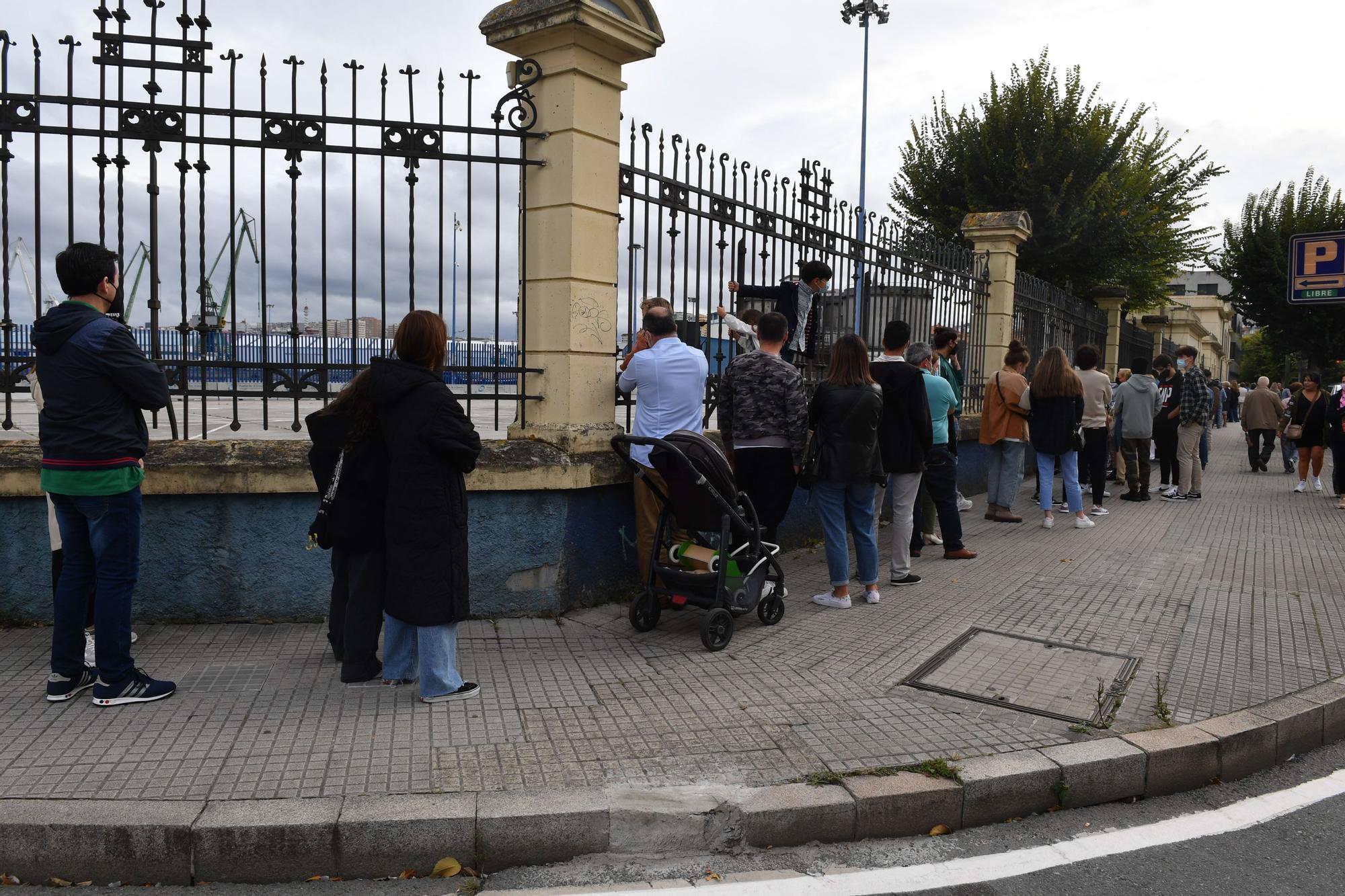 Siete orquestas en el muelle de Batería de A Coruña