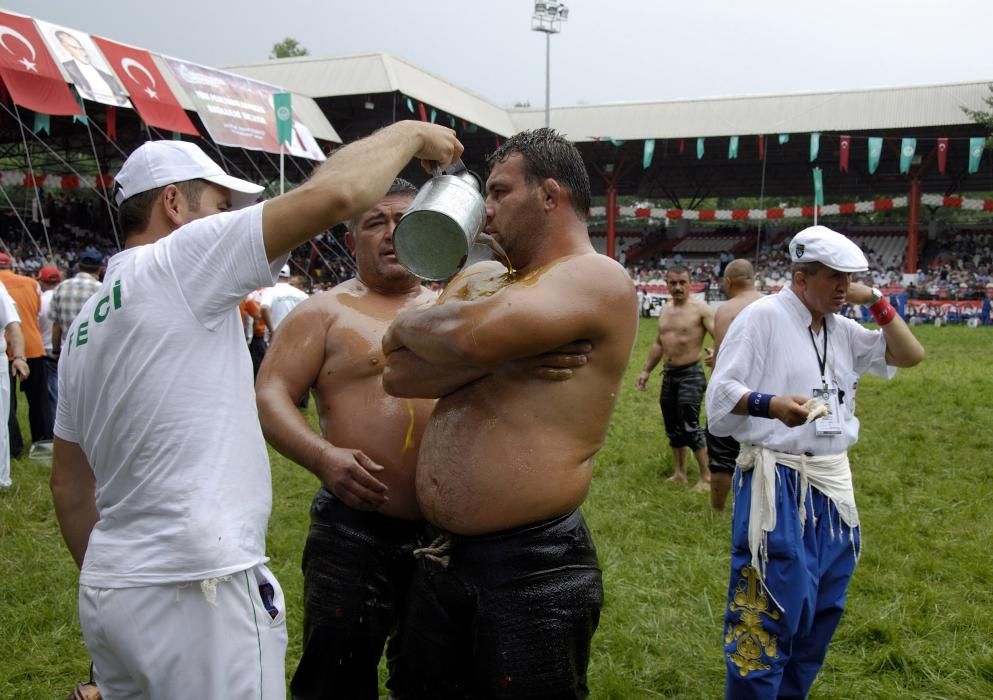 Turquía - Festival de lucha en aceite de Kirkpinar.