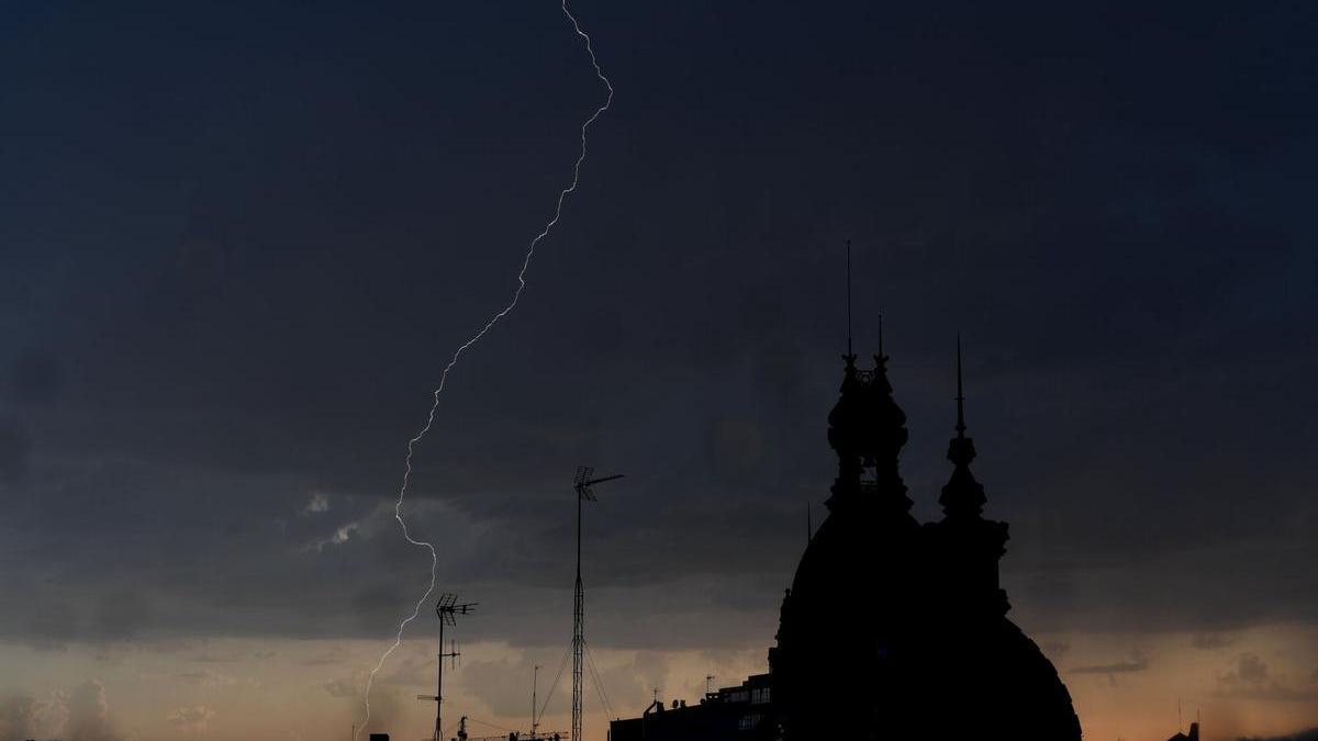 Rayo y torres de María Pita