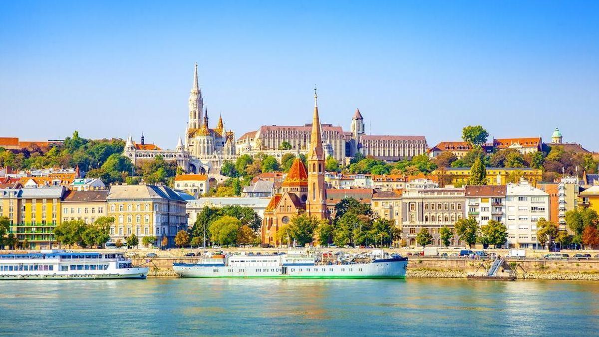 El crucero más bonito que vas a hacer en 2026 recorre el centro de Europa entre castillos de cuento de hadas y bellísimas ciudades imperiales