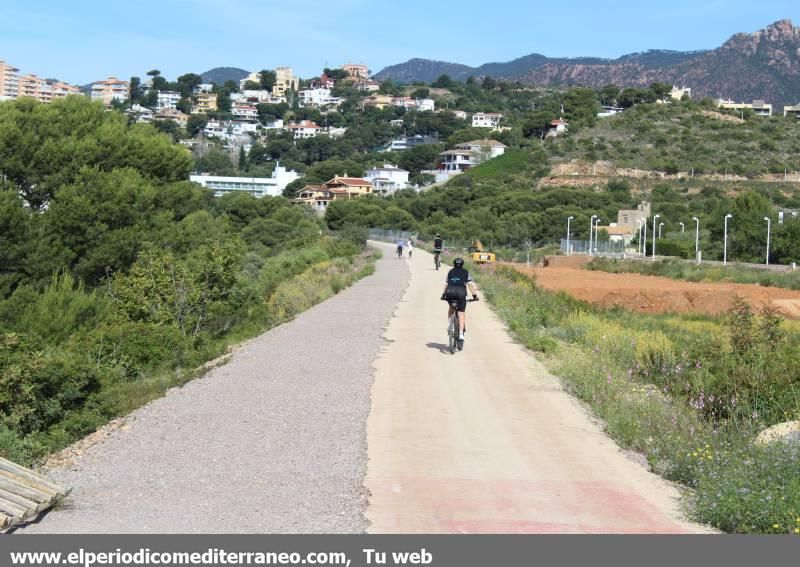 Castellón sale a pasear y practicar deporte