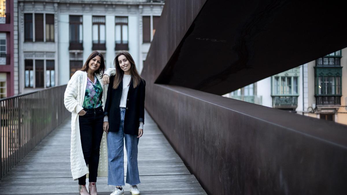 ASTURIANOS EN AVILÉS:  Natalia Suárez y Vanessa Estraviz