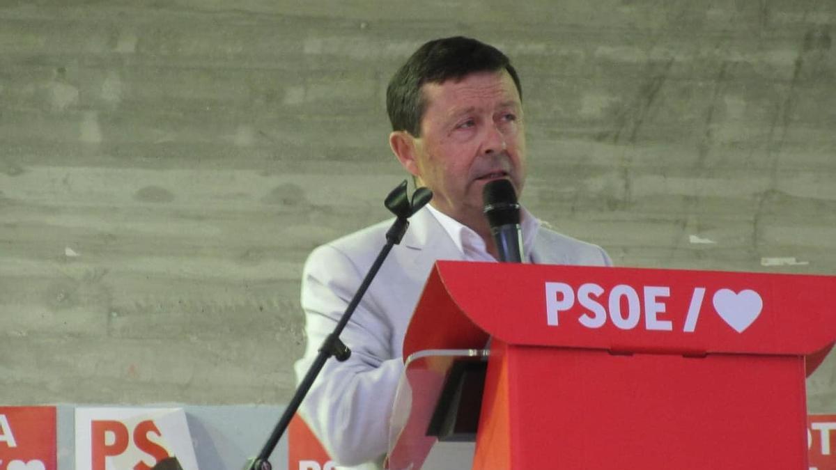 Juan de Dios Fresneda en un acto de campaña electoral