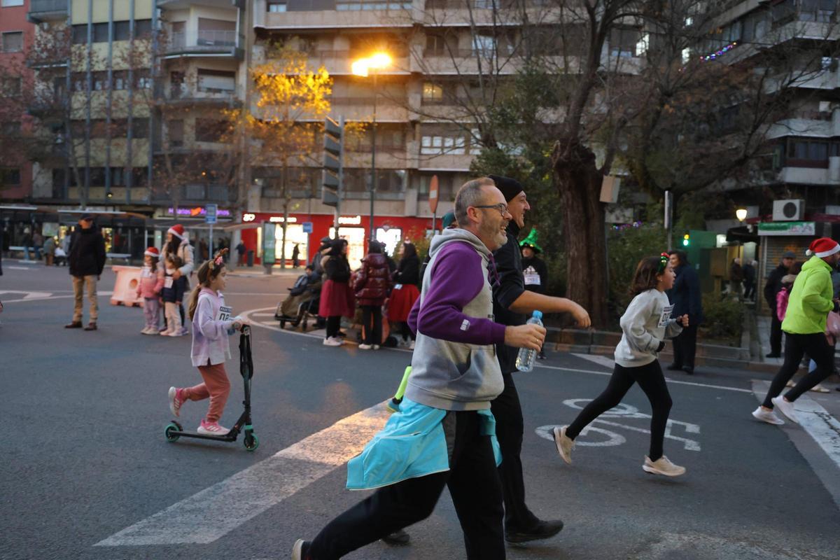 ¡Búscate en las imágenes de la San Silvestre de Cáceres!