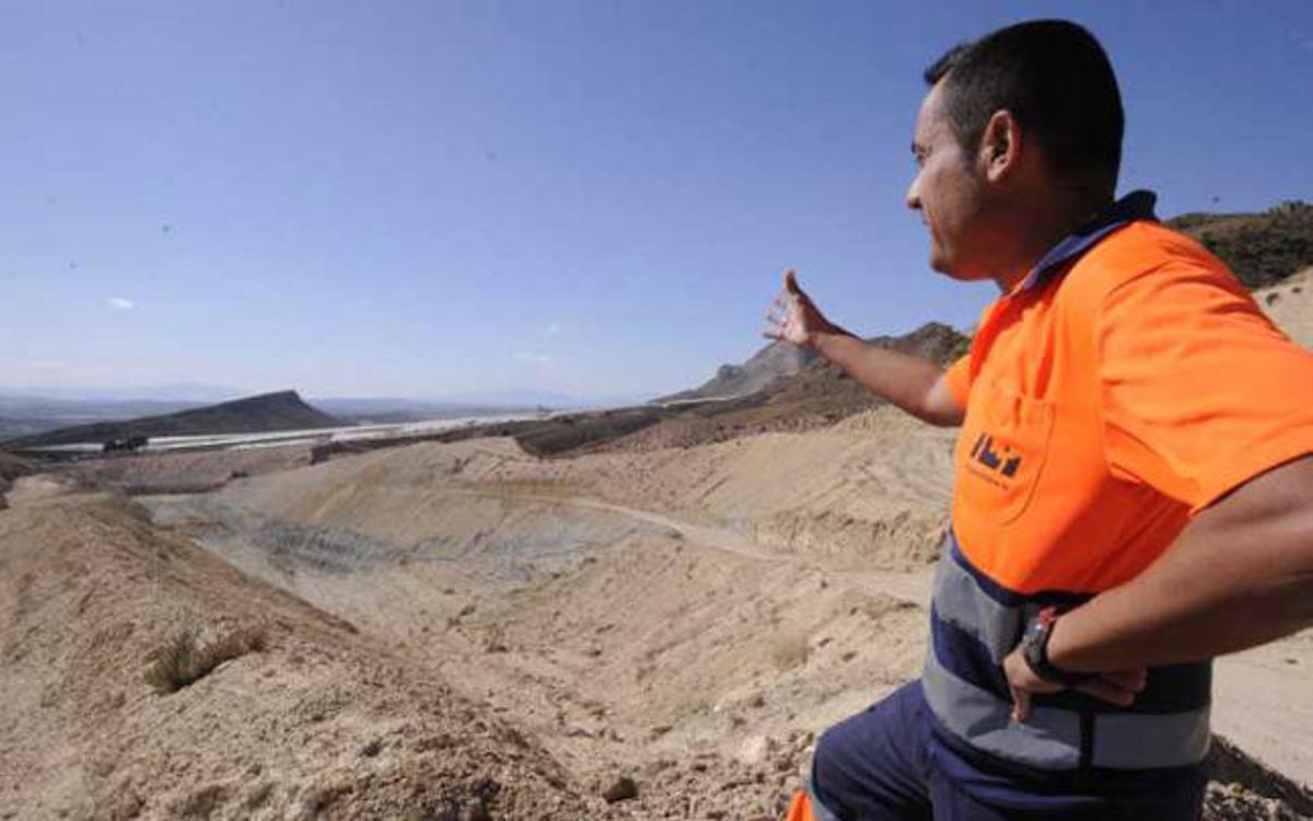 Una imagen de la planta de Proambiente, entre los términos de Abanilla y Orihuela.