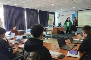 A Estrada registra los salarios medios más elevados y Rodeiro los de menor cuantía
