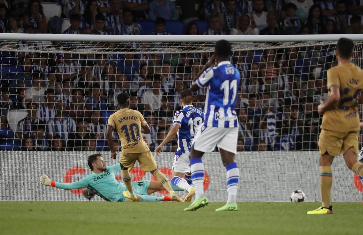 Ansu Fati marca el 1-4 del Barça a la Real Sociedad en Anoeta.