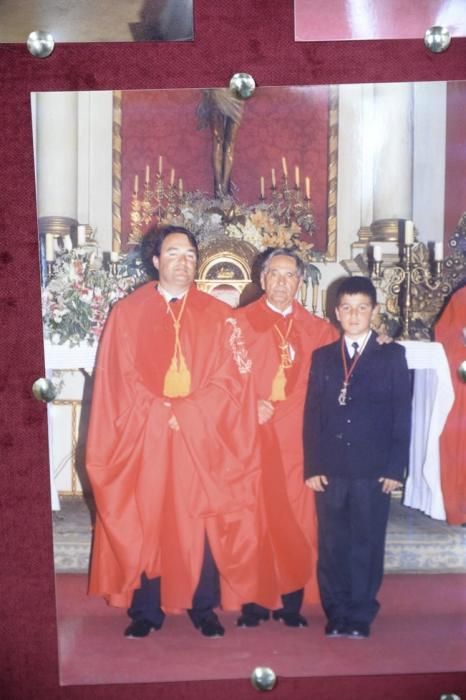 Exposición 75 años de la cofradia del Buen Fin.