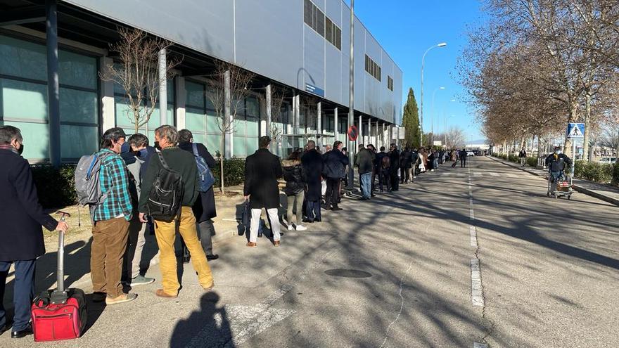 Cues en l’accés a Ifema aquest matí