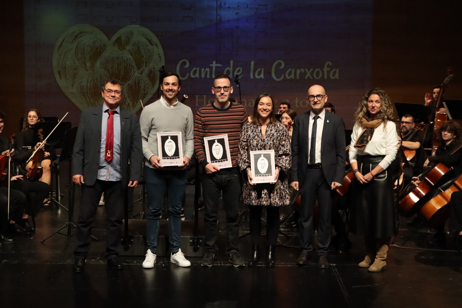 Acto de homenaje a los ángeles a lo largo de la historia.