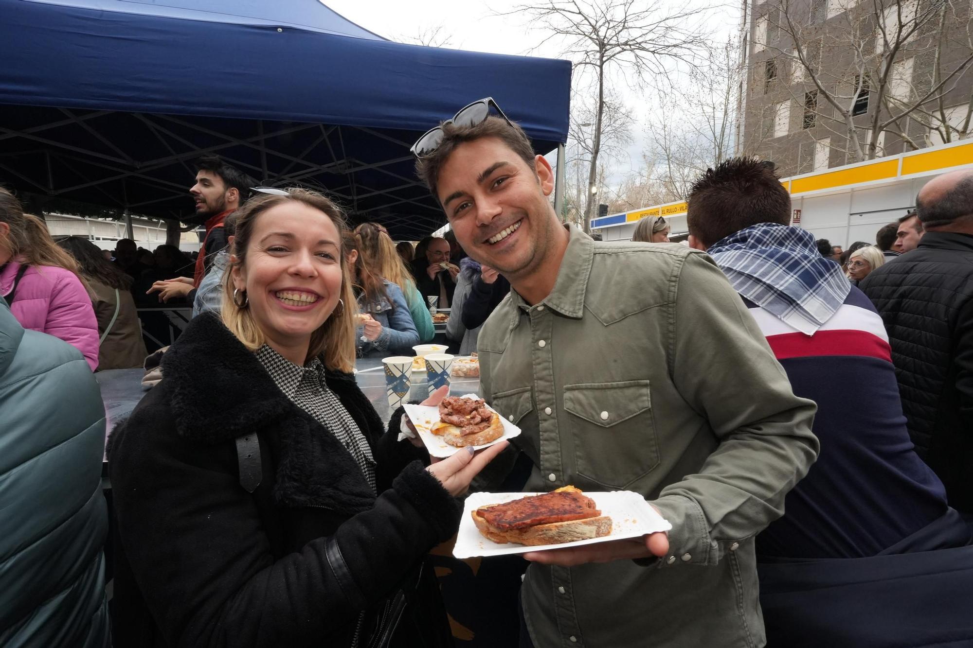 Un clásico de Magdalena: Ambientazo en el Mesón de la Tapa y la Cerveza desde el primer día en Castelló