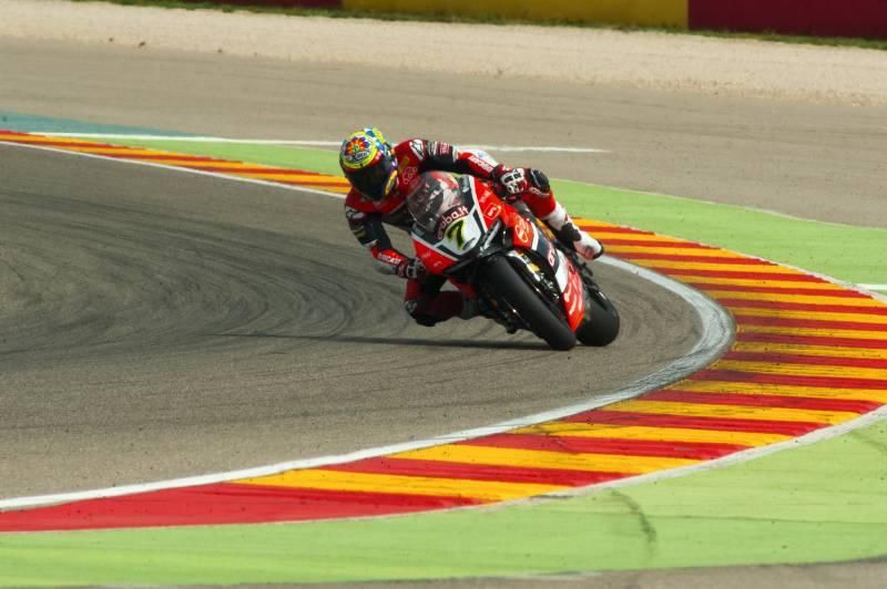 Las imágenes de la Carrera 2 de World Superbike en MotorLand