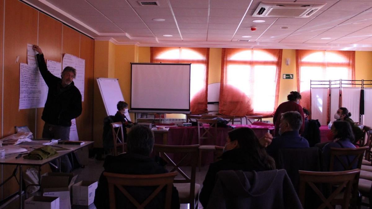 Jornada de clasura promovida por el Observatorio Grupo Campo Grande sobre el lobo. | A. S.