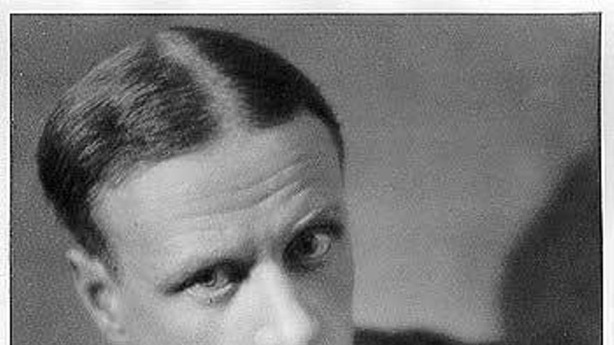 Sinclair Lewis.