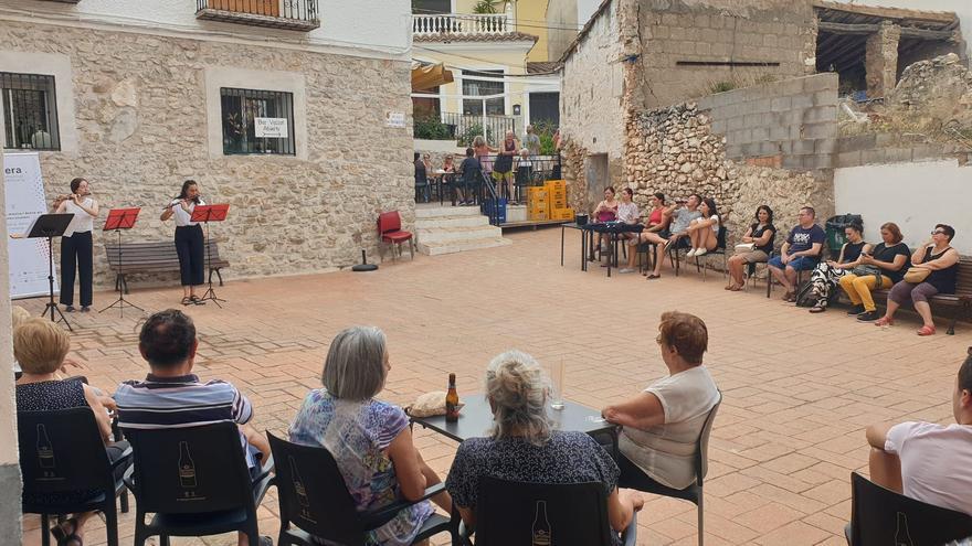 Los «mecenas» de la cultura creen en Itinera y garantizan su futuro