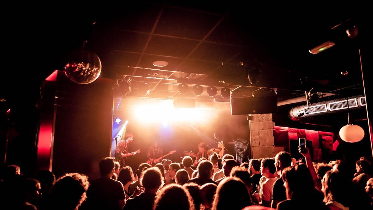 Los Bengala en un concierto en la sala López de Zaragoza.