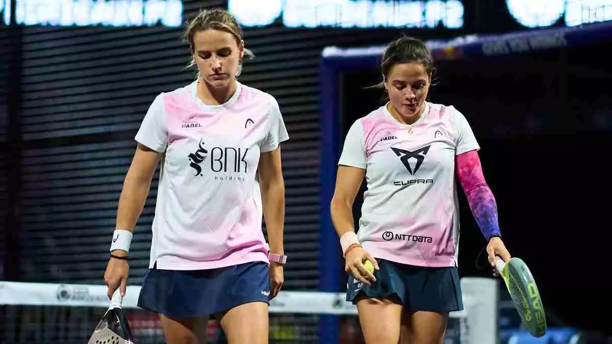 Bombazo en Burdeos: Caen las número uno Ari Sánchez y Paula Josemaría