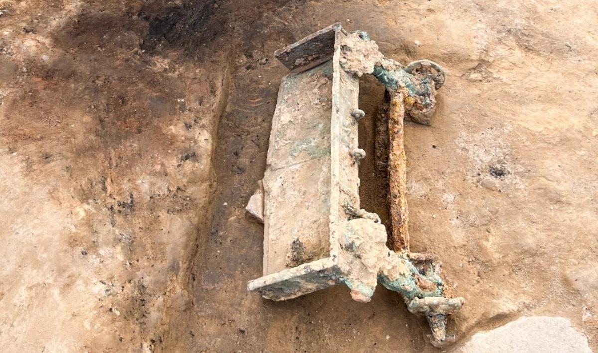 El hallazgo único del Turuñuelo: el carro de bronce de hace 2.500 años