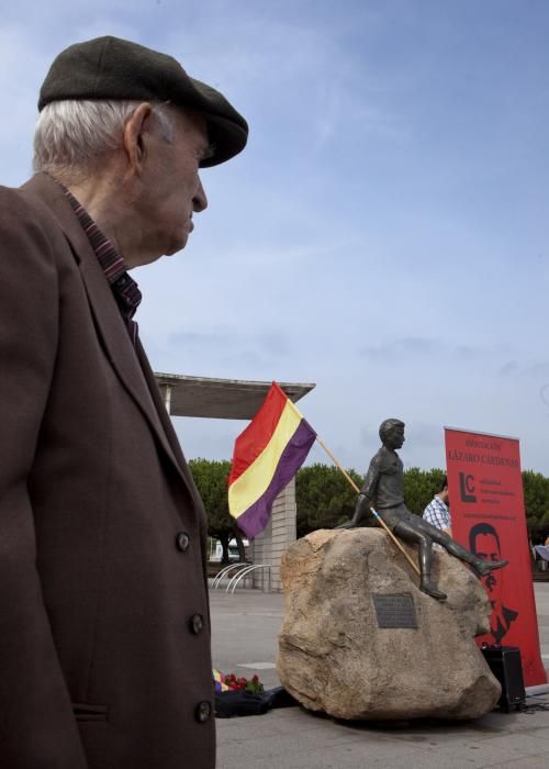 Homenaje a los "niños de la guerra" en Gijón