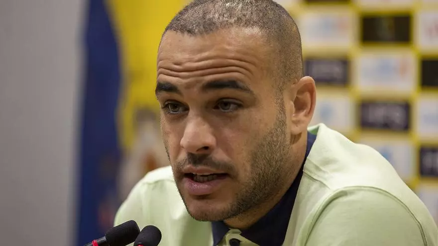 Sandro: "Asencio est芍 teniendo menos oportunidades de las que merece"