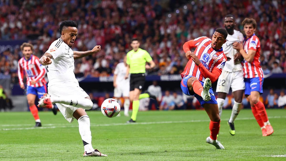 Militao marca el gol del Real Madrid en el Metropolitano