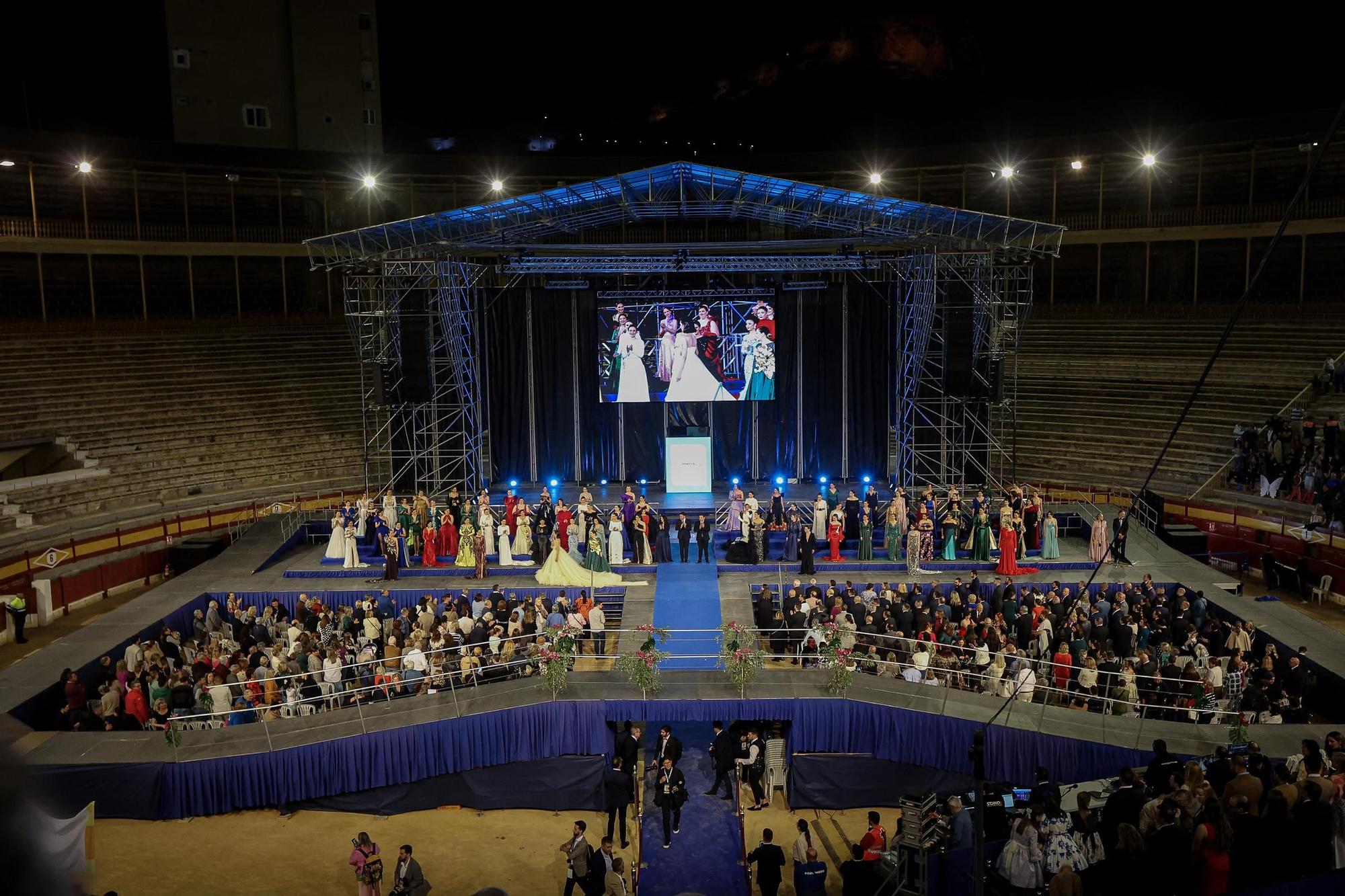 Así ha sido la Gala de las Candidatas adultas en la Plaza de Toros de Alicante