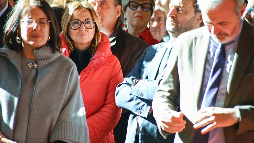 Nuevo órdago de Vox: el PSOE denuncia la «pasividad» de Azcón y CHA le pide elecciones