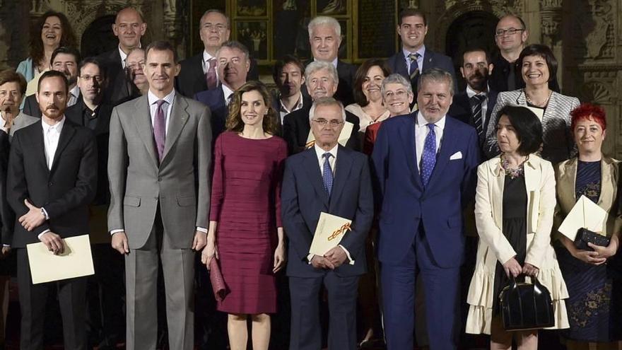 Cartagena recibe el premio al Fomento de la Lectura de manos de Felipe VI