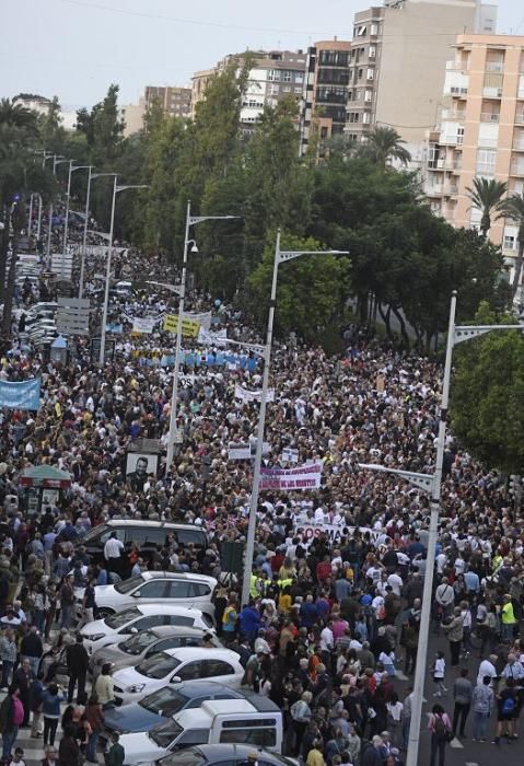 Manifestación en Cartagena: 55.000 personas claman por el Mar Menor (II)