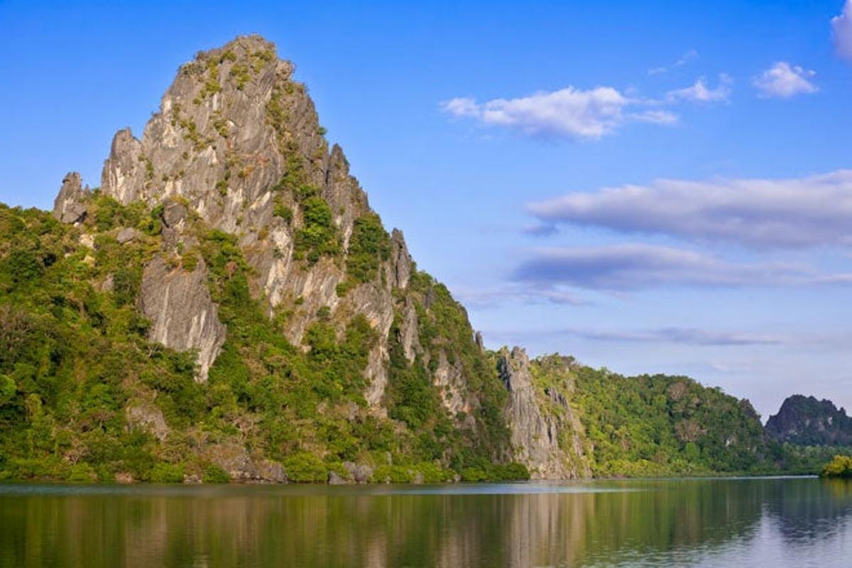 Formación rocosa en Grande Terre, la isla más grande de Nueva Caledonia.