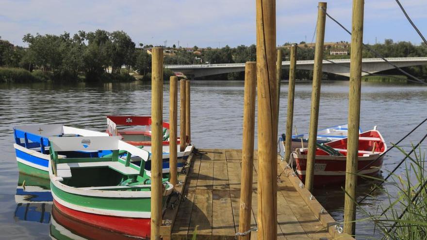 La nuevas barcas de Olivares habilitadas para navegar por el río Duero.