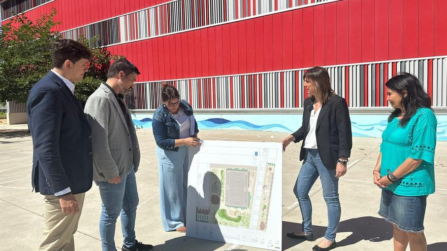 El PSOE propone invertir 60 millones en climatizar colegios y renaturalizar patios
