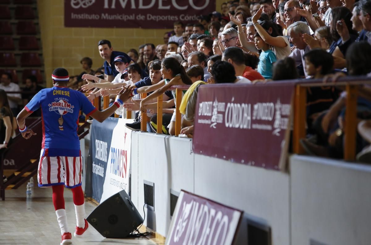 Los Globetrotters dan espectáculo en Vista Alegre