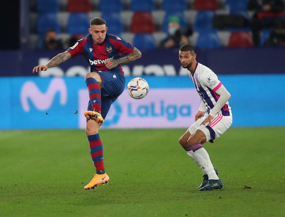 Levante - Real Valladolid, en imágenes