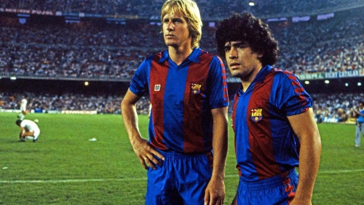 Diego Armando Maradona maravilló al Camp Nou con su magia entre 1982 y 1984