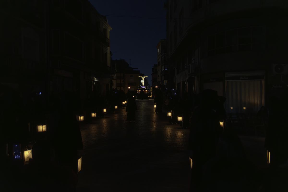 Orihuela se sume en el silencio Orihuela se sume en el silencio