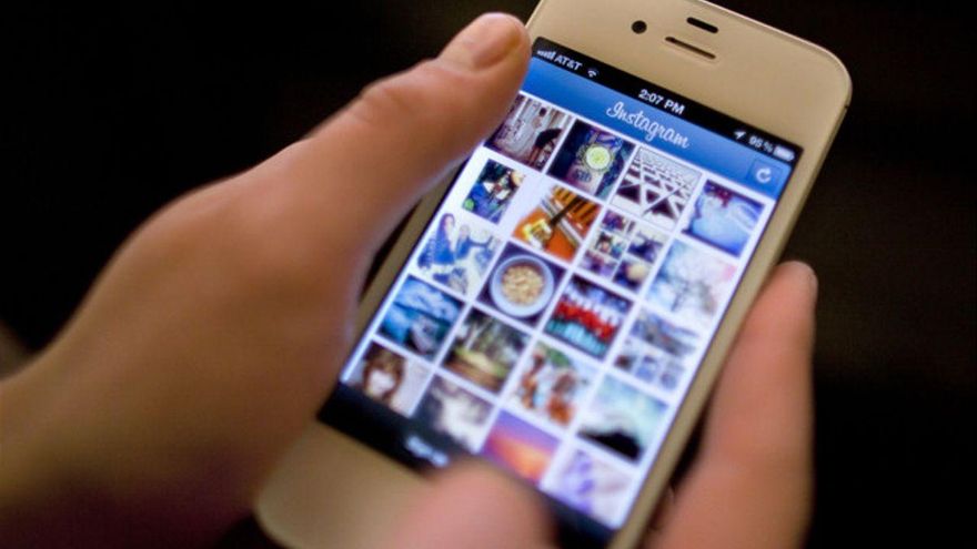 Facebook admet en informes interns que Instagram perjudica les adolescents