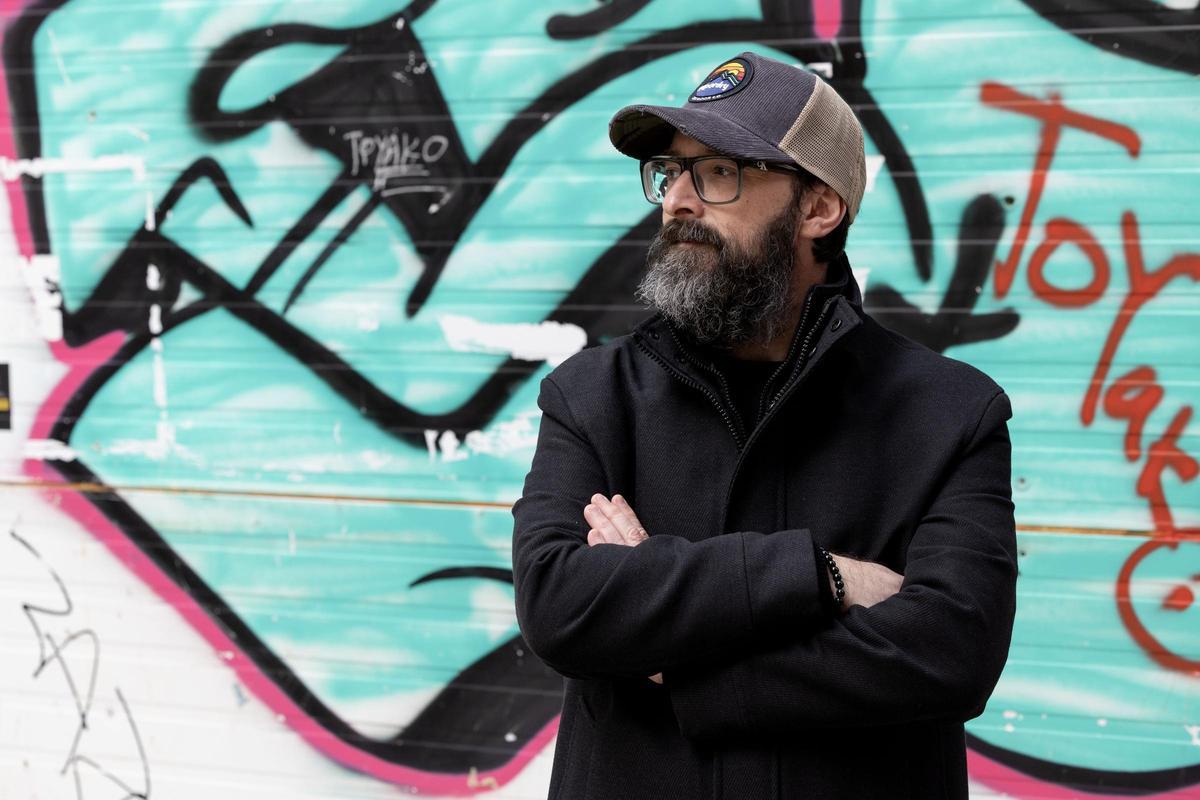 Juan Manuel Gil en su visita a Zaragoza para promocionar 'Majareta'.