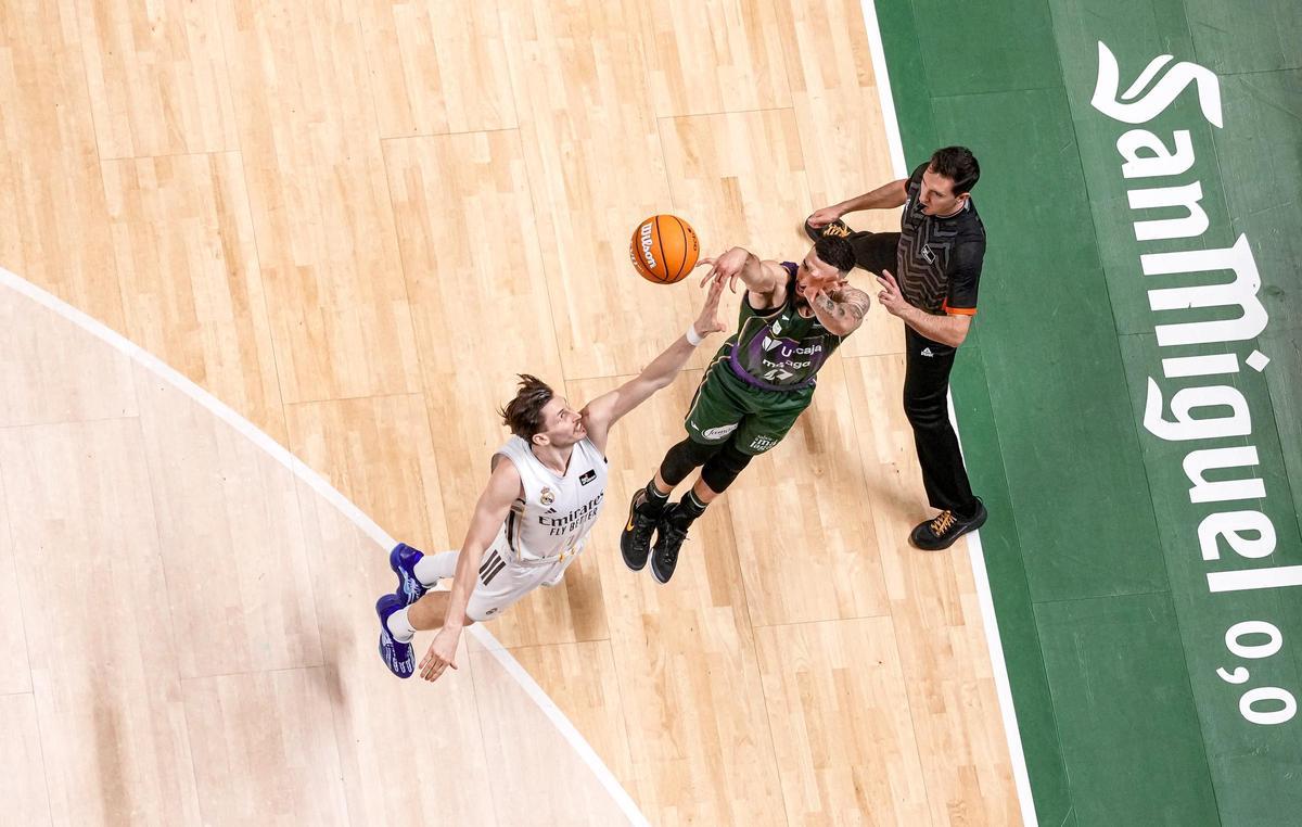 Partido disputado entre Unicaja y Real Madrid