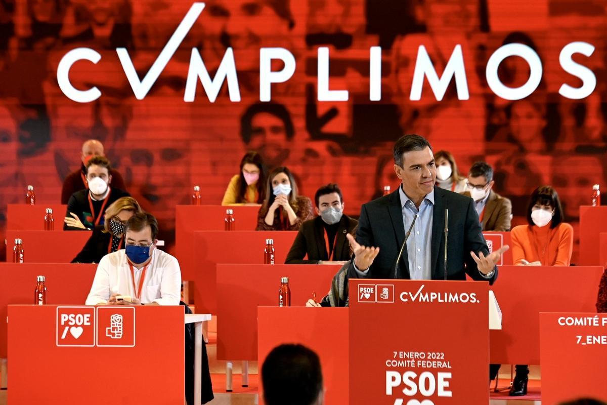 Sánchez accelera amb els canvis en el PSOE i convoca el comitè federal dissabte